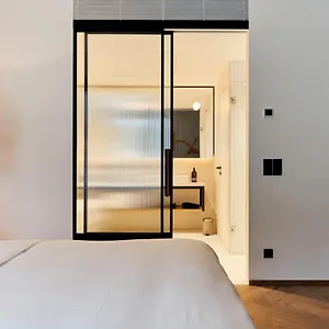 **** Hotel Karl August - A Neighborhood Germany