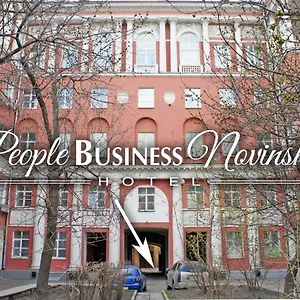 People Business Novinsky Hotel Mosca